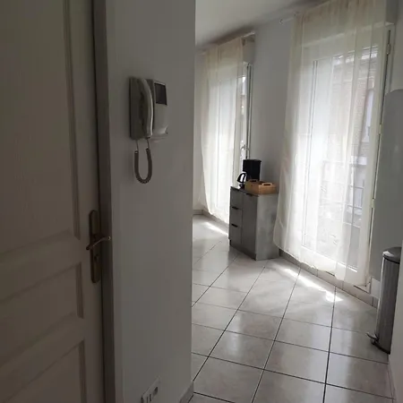 דירה Sublime T2 Lumineux Avec Balcon - Rue Gratuite