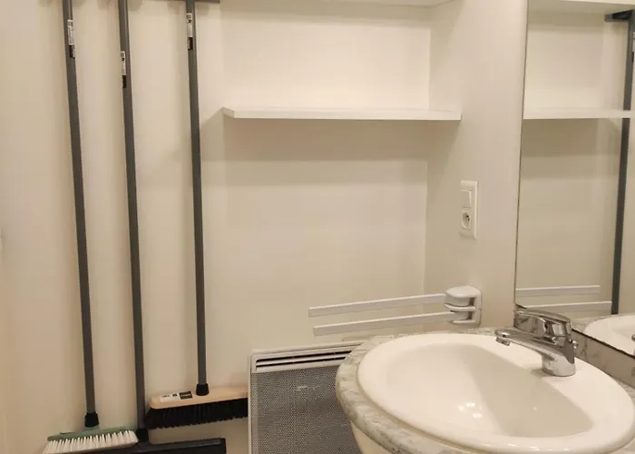 Sublime T2 Lumineux Avec Balcon - Rue Gratuite Amiens